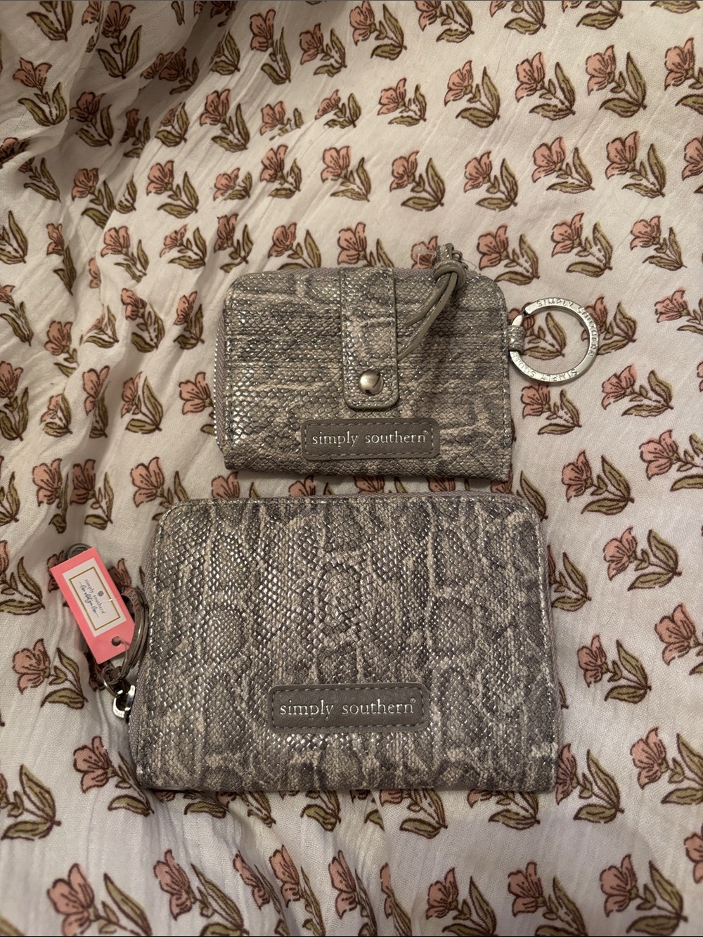 SIMPLY SOUTHERN Silver Snake Print Wallet & Card Case Set